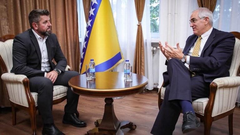 ​Šta se krije iza Durakovićeve inicijative? Borba za Ustavni sud BiH ulazi u novu fazu.