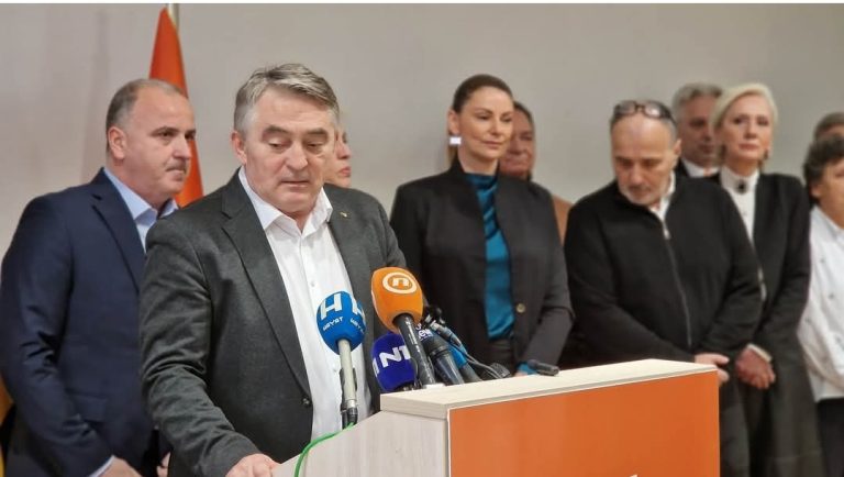 Komšić optužuje: Strazbur pod utjecajem Murphyja, Schmidt izvršilac