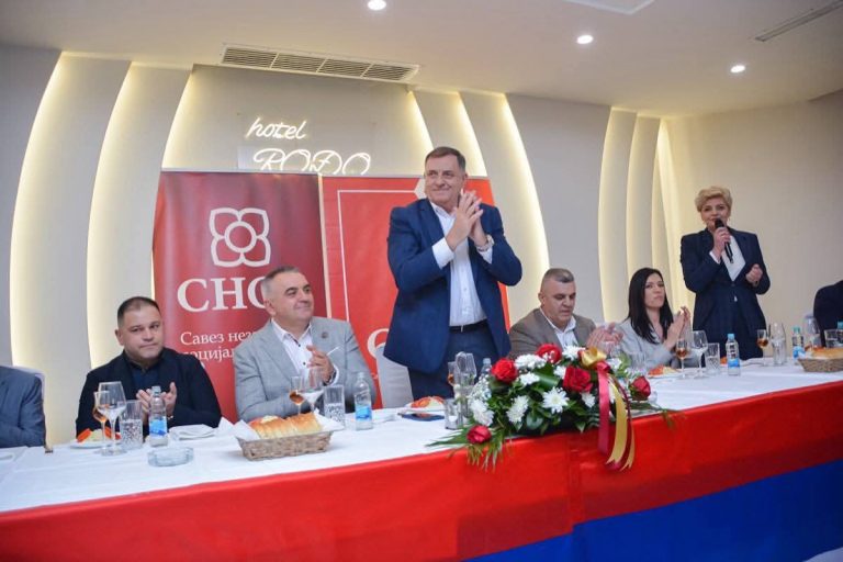 ​Dodik stopirao postrojavanje HVO-a u Derventi nakon oštrih reakcija bivših boraca VRS
