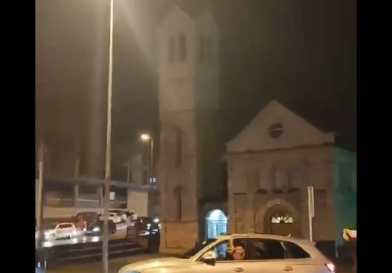 Sa pravoslavne crkve odjekivala zvona u čast pobjede Zmajeva