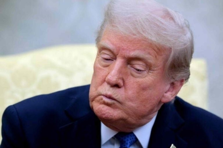 ​SENAT POVLAČI RADIKALAN POTEZ: Trump pred zidom, odluka koja bi mogla blokirati ključne planove Bijele kuće