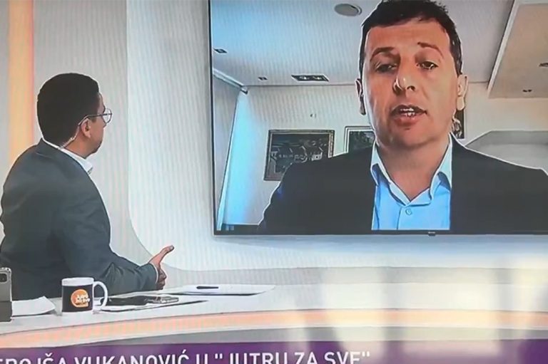 TOTALNI PREOKRET U STUDIJU: Komšić brutalno prizemljio Vukanovića – “O reprezentaciji se tako ne govori!”