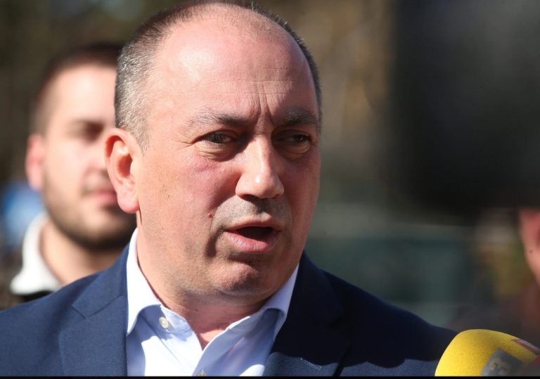 ​Sukob unutar opozicije i vlasti u RS: Pogledajte šta je Crnadak poručio Stevandiću nakon prijetnji