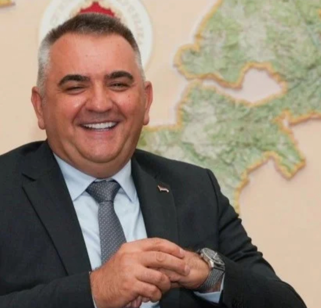 ​Izvrtanje činjenica: Savo Minić lažima i manipulacijama napao Zukana Heleza