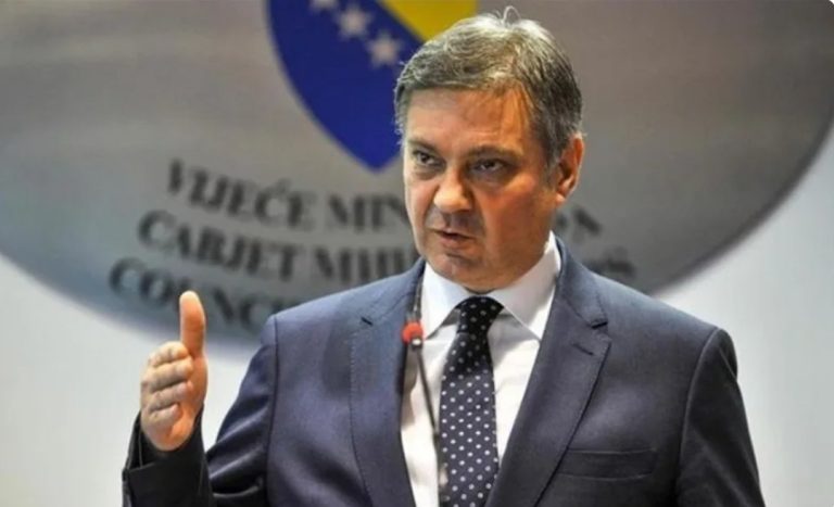 Zvizdić pozvao EU, PIC i OHR nakon upozorenja Suljagića: Memorijalni centar ne smije biti mjesto demonstracije sile